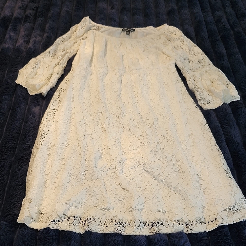 Slinky Brand White and Black Garment